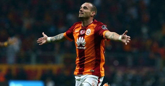 Sneijder ayrılacak mı?