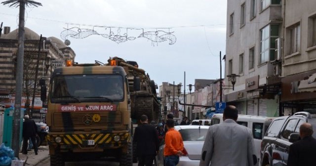 Sur’da tanklar birliklerine çekildi