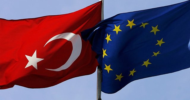 Türkiye vize muafiyeti için AB&#039;den &#039;iyi not&#039; aldı