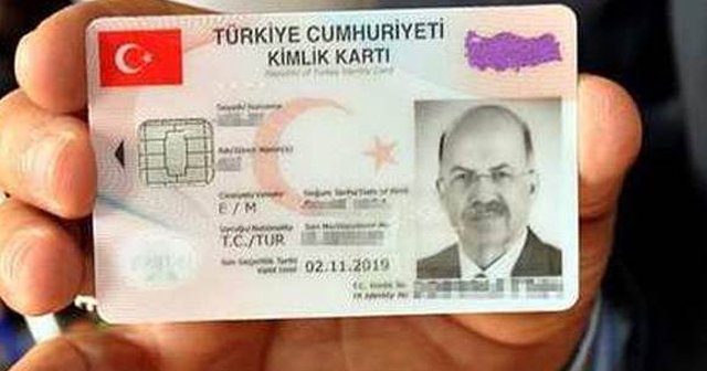 Yeni kimlikler ilk Kırıkkale&#039;de dağıtılacak