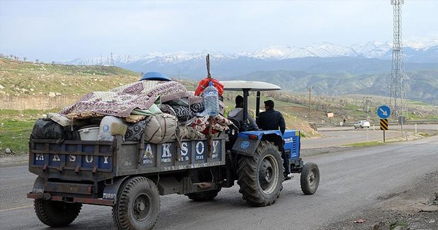 Yüksekova ve Şırnak&#039;ta PKK baskısı göçe zorluyor