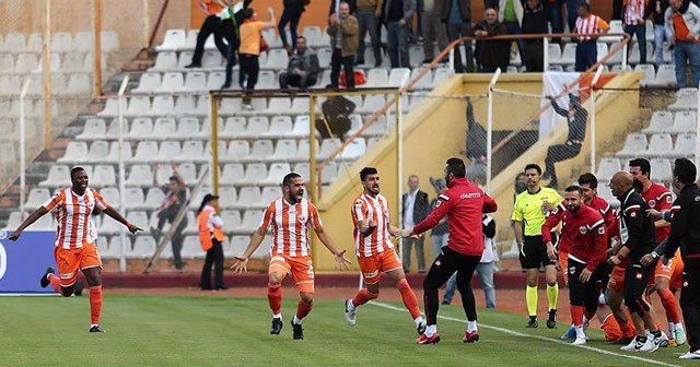 Adanaspor, Süper Lig için son viraja giriyor