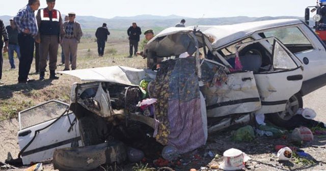 Ankara’da trafik kazası, 2 ölü, 2 yaralı