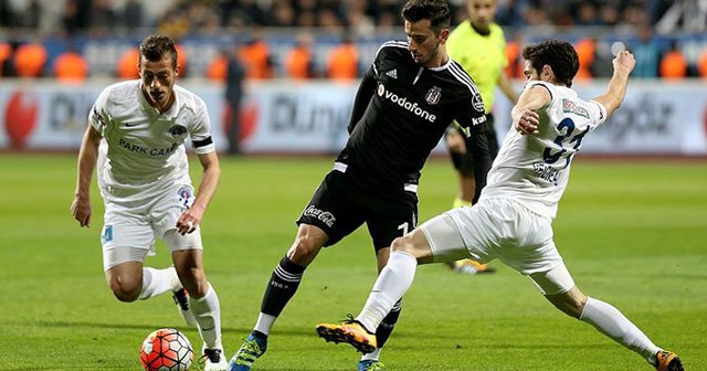 Beşiktaş şampiyonluk yarışında yara aldı