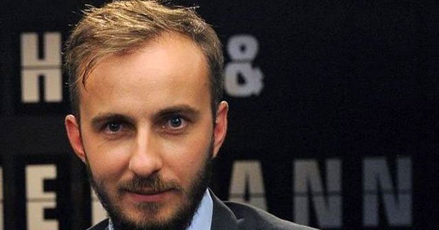 Böhmermann hakkında yüzlerce kişiden suç duyurusu