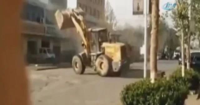 Buldozerler savaşı