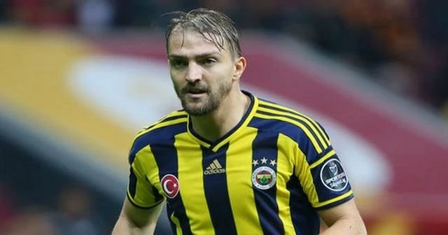 Caner Erkin sağlık kontrolünden geçti