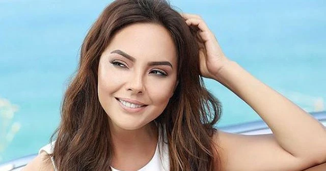 Ebru Gündeş'in blinmeyen kız kardeşi ortaya çıktı