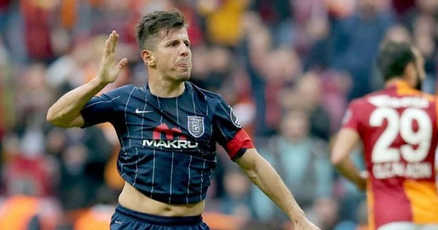 Emre Belözoğlu parasını 10 yıl sonra alabildi