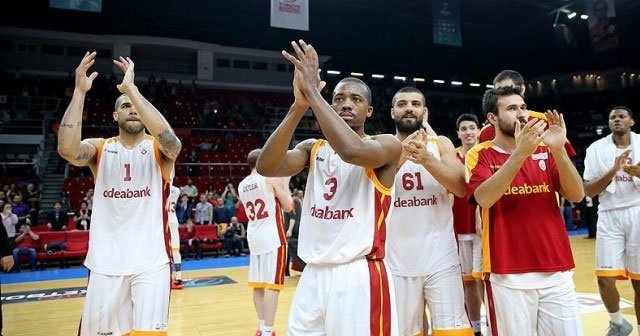 Galatasaray Odeabank şampiyonluk için avantaj peşinde