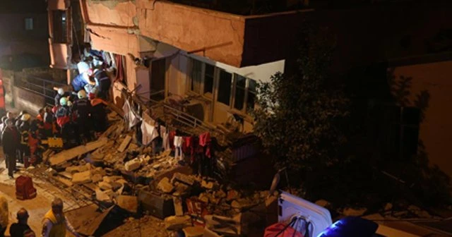 Hakkari'de ev çöktü: 4 ölü, 1 yaralı