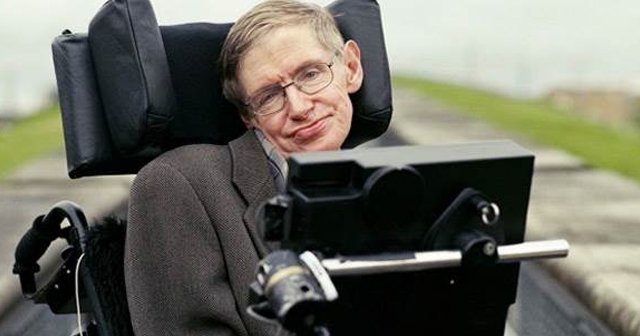 Hawking, &#039;Mars’ta yaşam 100 yıl sonra&#039;