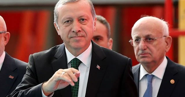 Hücum gemisi için kürsüden sıkı pazarlık