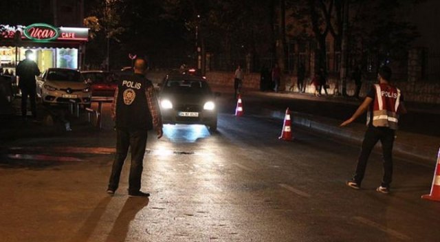 İstanbul&#039;da 5 bin polisle dev operasyon