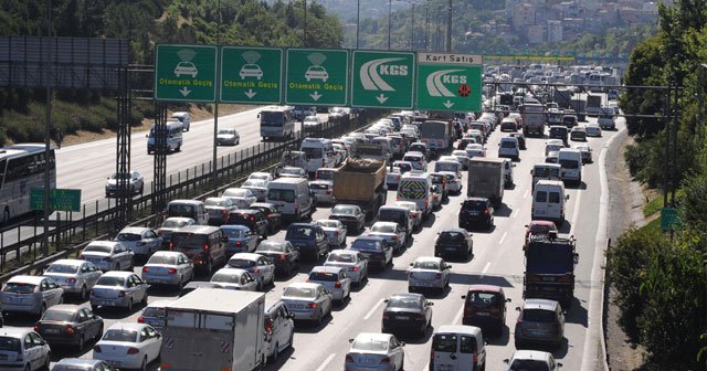 İstanbul’da maç günlerinde bazı yollar trafiğe kapatılacak