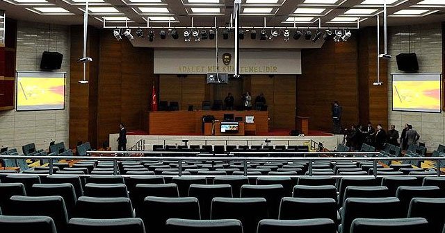 İstanbul&#039;daki PDY davasında tahliye taleplerine ret