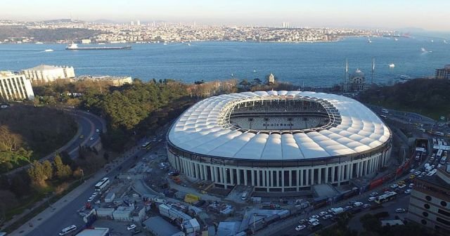 İstanbul Valiliğin&#039;den Vodafone Arena açıklaması