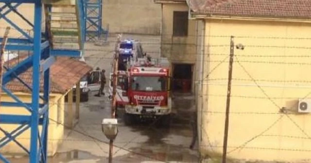 Kadın mahkumlar koğuşu ateşe verdi