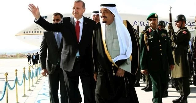 Kral Selman Cumhurbaşkanlığı Külliyesi’nde resmi törenle karşılandı