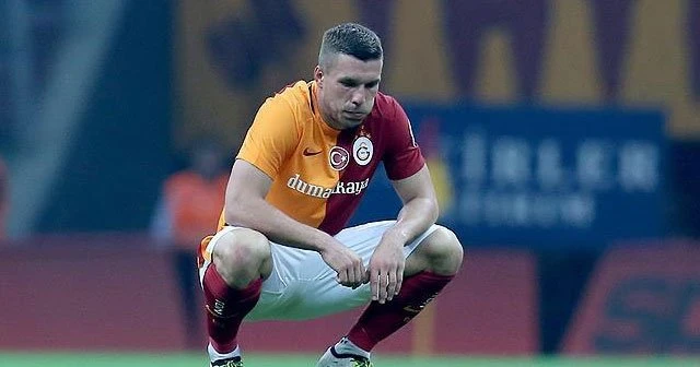 Lukas Podolski, 'İptal edilen gol ofsayt değildi'