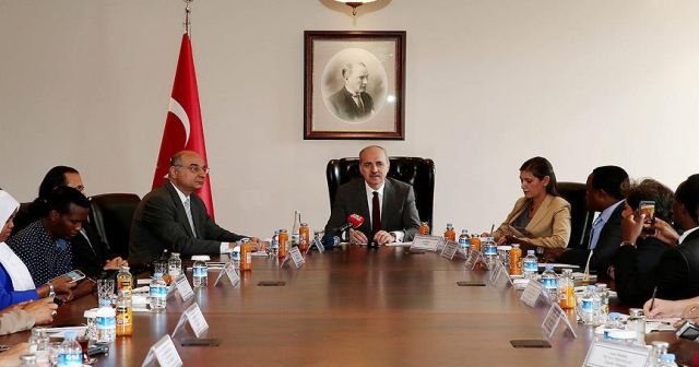 Numan Kurtulmuş yabancı basın mensuplarını kabul etti