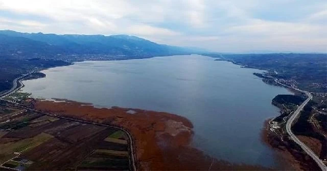 Sapanca Gölü'nde su seviyesi 32 metreyi geçti