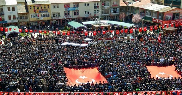 Şehit Komiser Yardımcısı Aktaş'ı, 15 bin Gümüşhaneli uğurladı