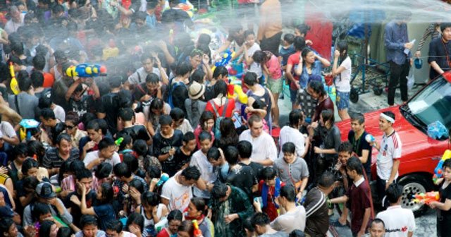 Tayland’da katliam gibi festival, 259 ölü