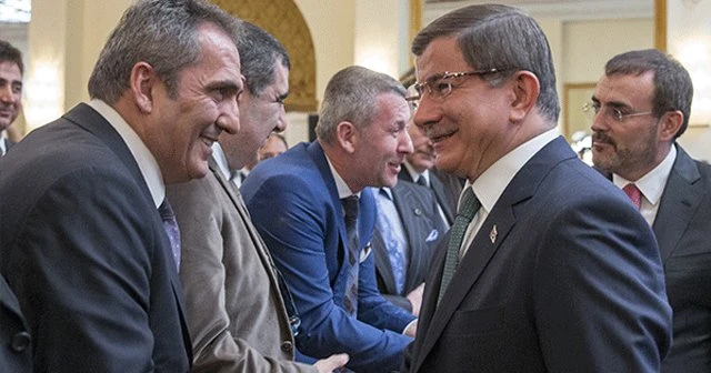 Yavuz Bingöl&#039;den Davutoğlu&#039;na, &#039;Muhteşemdi&#039; yorumu