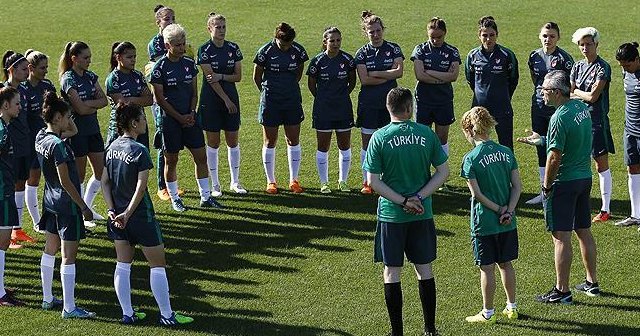 A Milli Kadın Futbol Takımı&#039;nın Antalya kampı başladı