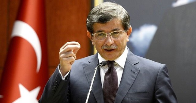 AK Parti&#039;de bir ilk! Sadece Davutoğlu bırakmıyor