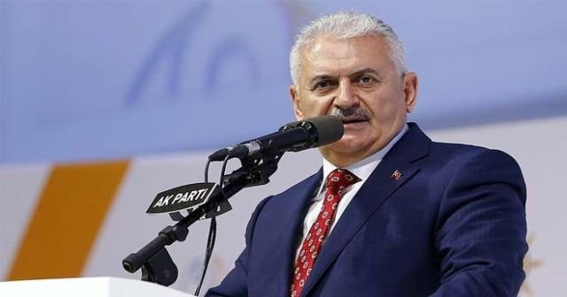 Başbakan Binali Yıldırım görevi devretti