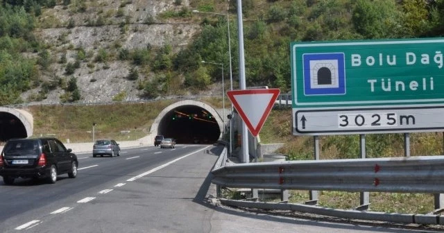 Bolu Dağı Tüneli Ankara istikameti trafiğe kapatılıyor