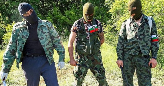 Bulgaristan’daki acımasız göçmen avcıları Bild’e konuştu