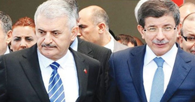 Davutoğlu Binali Yıldırım&#039;ı arayarak tebrik etti