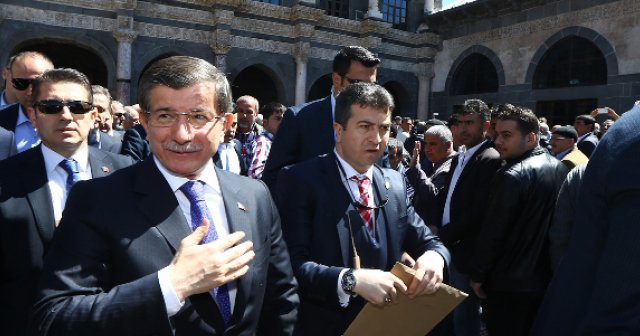 Davutoğlu Konya&#039;nın ardından Bosna Hersek&#039;e hareket edecek