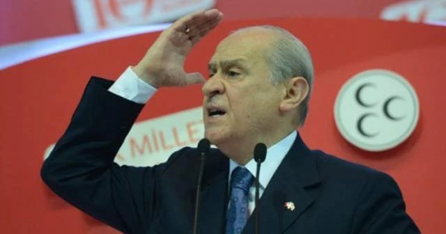 Devlet Bahçeli de kurultay kararı aldı