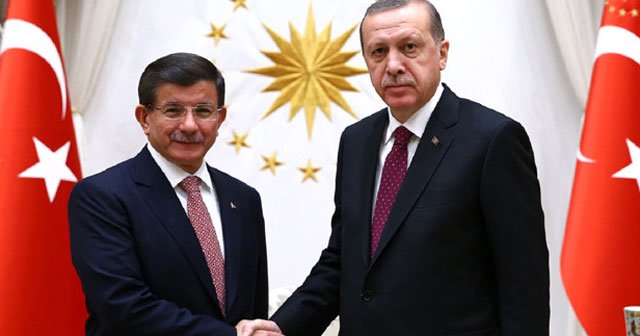 Erdoğan gerçeği ve Davutoğlu’nun zarif davranışı