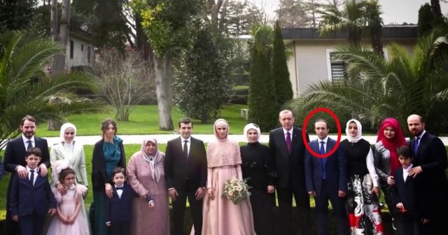 Erdoğan&#039;ın oğlu Burak 14 yıl sonra fotoğraf verdi