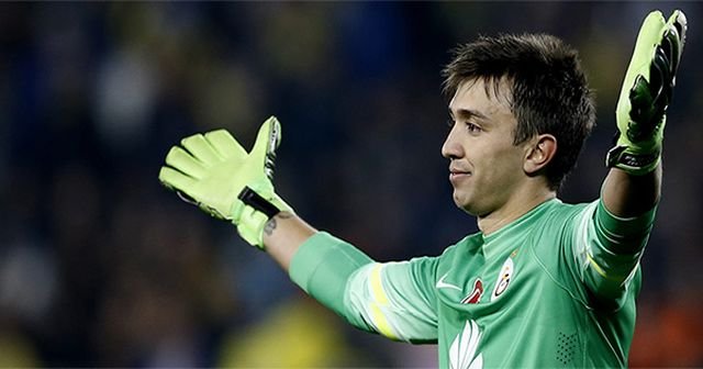 Fernando Muslera rekora koşuyor