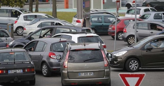 Fransa&#039;da ulusal gazeteler çıkmayacak