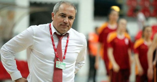 Galatasaray ile Ekrem Memnun&#039;un yolları ayrıldı