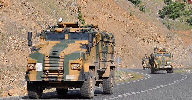 Hakkari&#039;de iki köydeki sokağa çıkma yasağı kaldırıldı