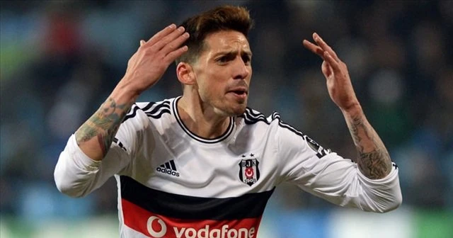 Jose Sosa'ya dev talip