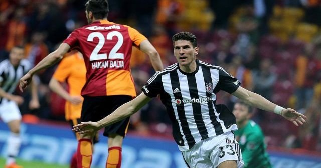 Lider Beşiktaş Galatasaray deplasmanını kayıpsız geçti