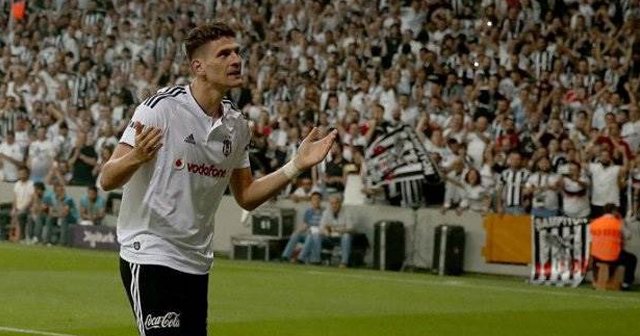 Mario Gomez&#039;den Fikret Orman&#039;a söz