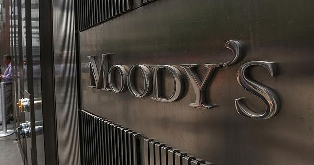 Moody&#039;s&#039;ten petrol sektörüne uyarı