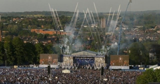 Şampiyon Leicester&#039;dan muhteşem kutlama