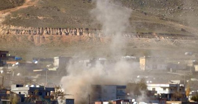 Silopi&#039;de şiddetli patlama, 4 ölü, 23 yaralı