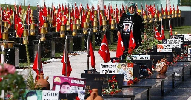 Soma şehitleri facianın yıldönümünde anılıyor